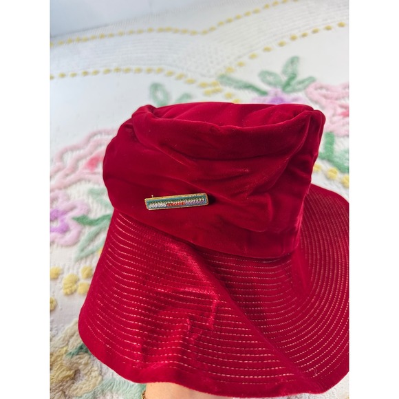 Vintage Movie Modes Caspar‎ Davis Hollywood Red Velvet Wide Brim Sun Hat Pin Vintage Movie Modes Caspar Davis Hollywood Red Velvet Wide  main image 3
